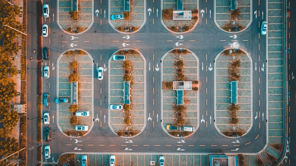 智慧停車是“智慧城市”“智能交通”等國家戰(zhàn)略的關(guān)鍵落地場(chǎng)景之一 智慧停車是“智慧城市”“智能交通”等國家戰(zhàn)略的關(guān)鍵落地場(chǎng)景之一